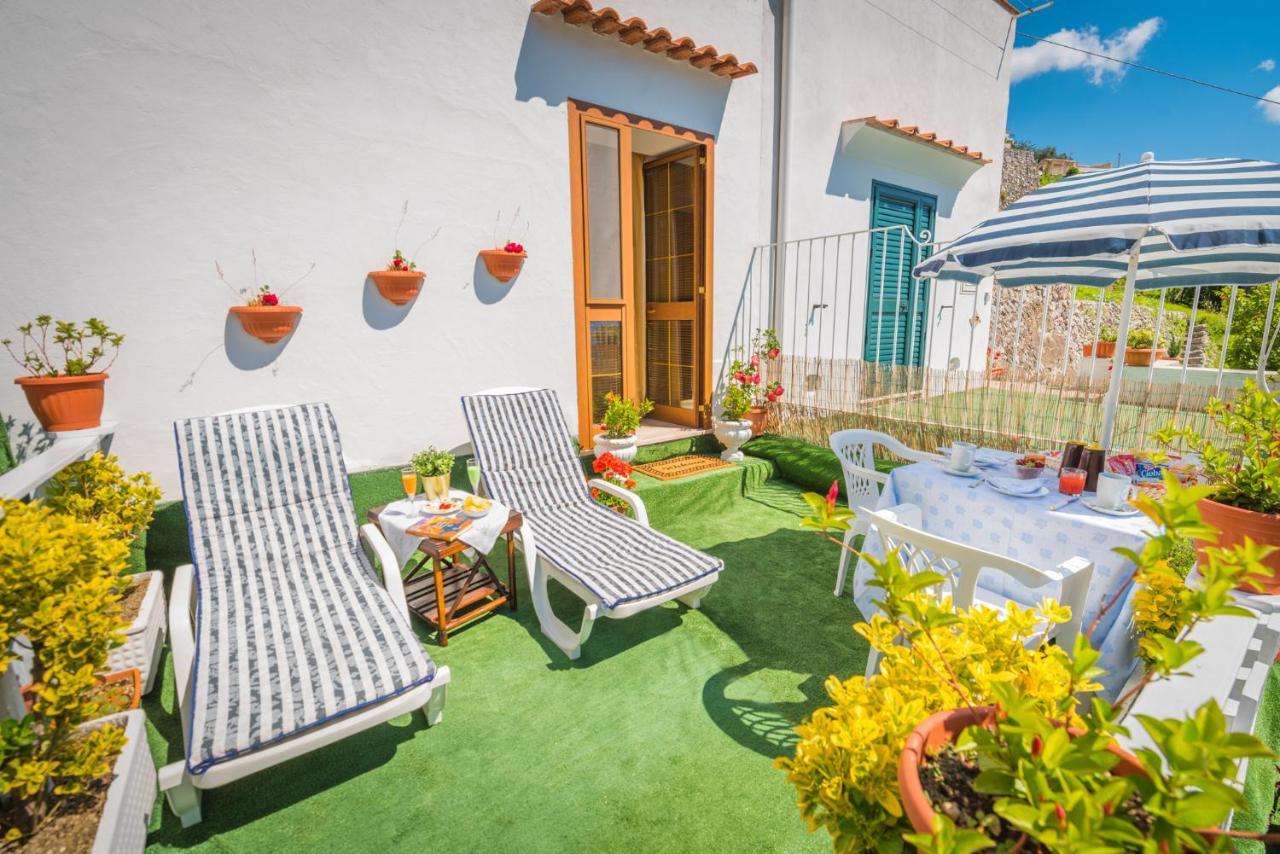 Casa Enzo Appartement Amalfi Buitenkant foto