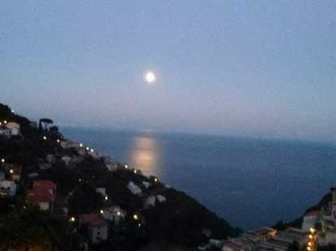 Casa Enzo Appartement Amalfi Buitenkant foto