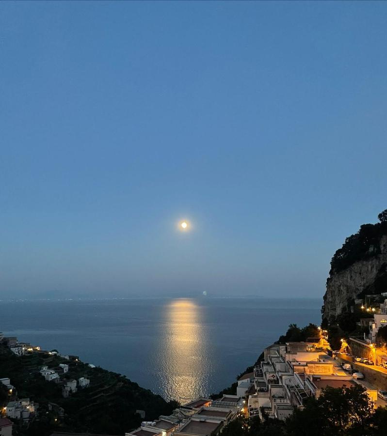 Casa Enzo Appartement Amalfi Buitenkant foto