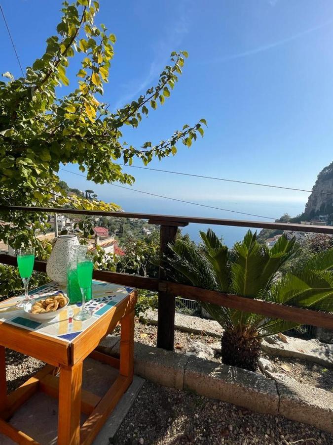 Casa Enzo Appartement Amalfi Buitenkant foto